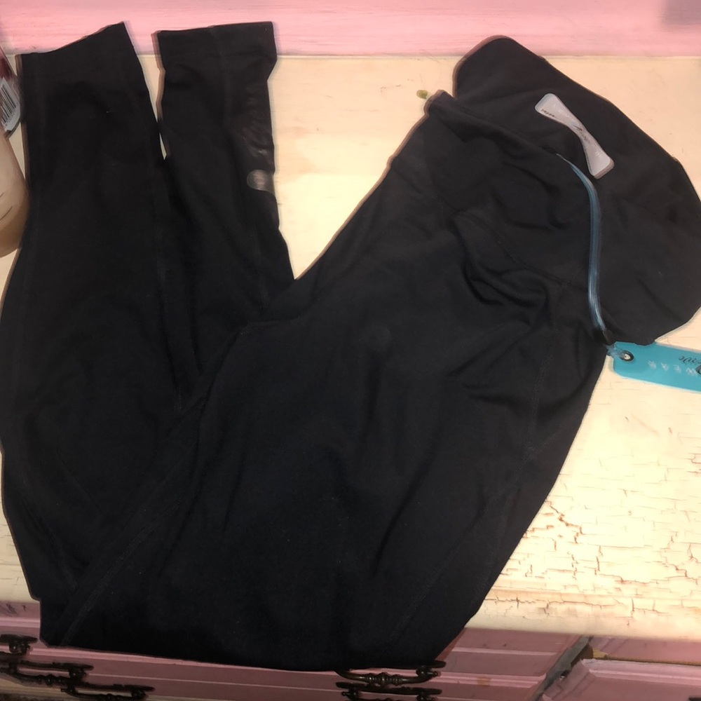 Black leggings